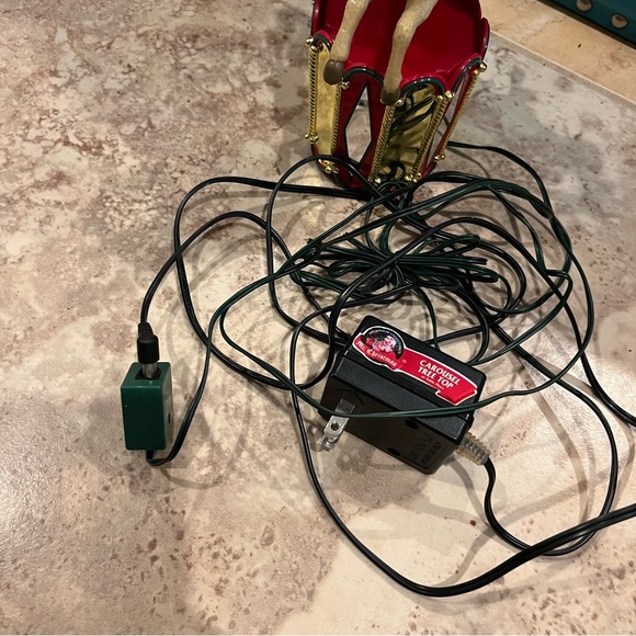 Vintage 1997 Mr. Christmas Santa Carousel Tree Top topper - Picture 4 of 8